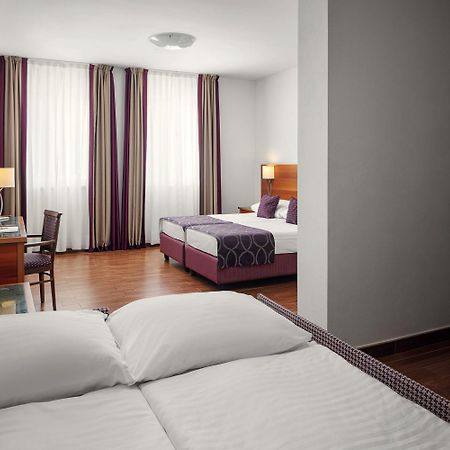 Hotel Galileo Prague Ngoại thất bức ảnh