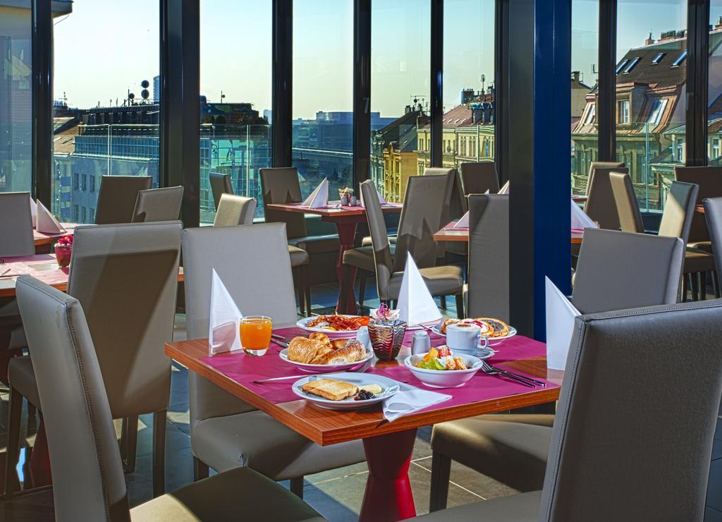 Hotel Galileo Prague Ngoại thất bức ảnh